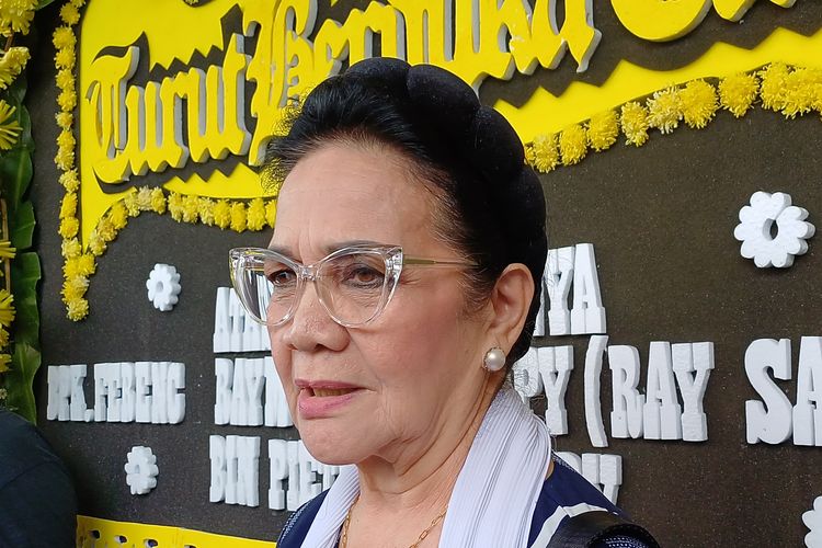Kenang Sosok Ray Sahetapy, Rina Hasyim: Orangnya Asyik