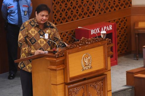 Airlangga Sebut Kelapa Sawit Komoditas Paling Efisien Gunakan Lahan