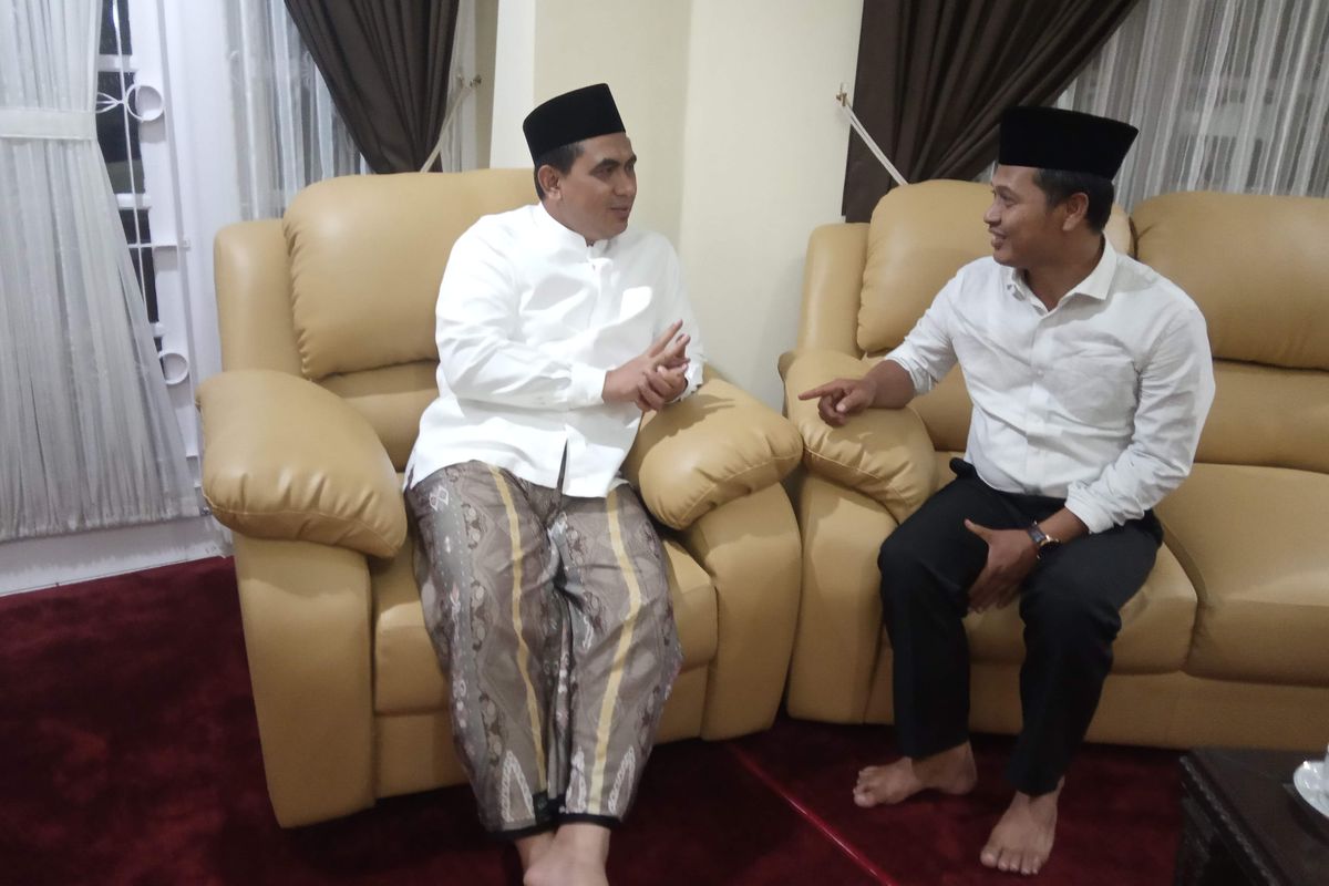 Wakil Gubernur Jateng Taj Yasin dan pimpinan Ponpes Wali Anis Maftuhin