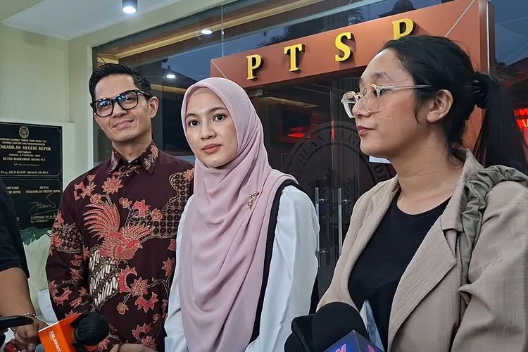 Dude Harlino dan Alyssa Soebandono Tak Tahu soal Brand Ambassador Lain di DSI 