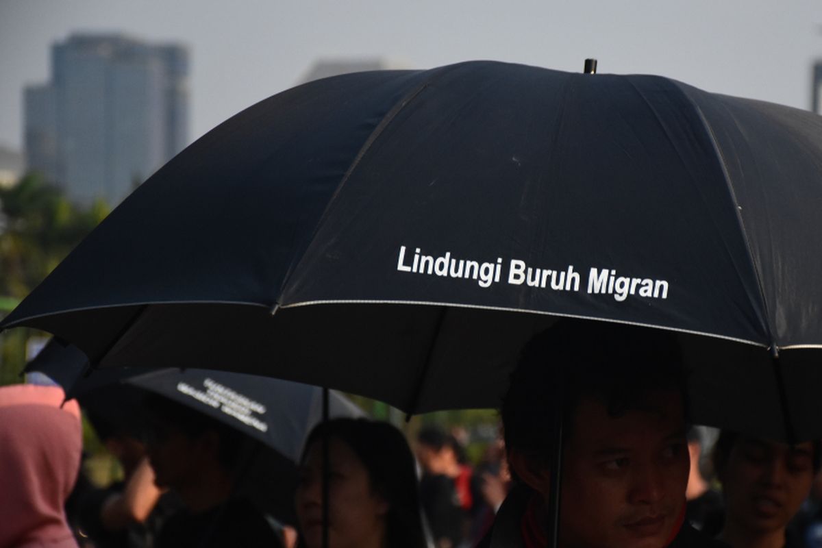 Haru dan Tangis Sambut Kepulangan Dua PMI Serang yang Tertahan di Arab Saudi
