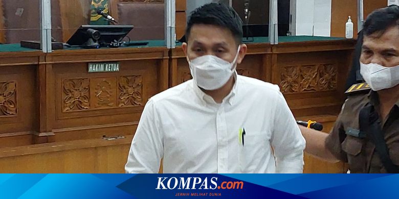 Eksepsi Chuck Putranto Ungkap Ferdy Sambo Hadiri Sidang Etik Brotoseno Sebelum Penembakan Brigadir J