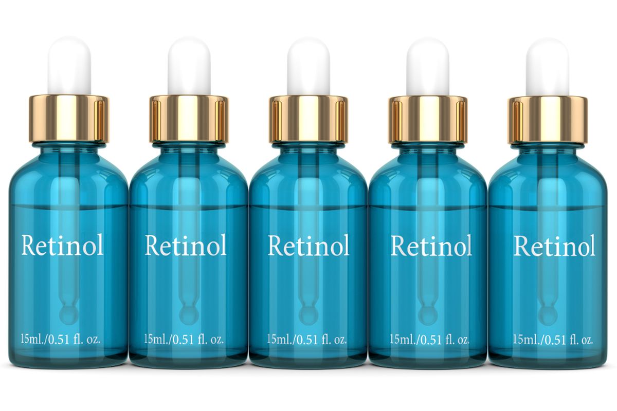 Ilustrasi retinol, cara menghilangkan komedo putih yang efektif salah satunya dengan mengoleskan serum atau krim retinol secara rutin.. 