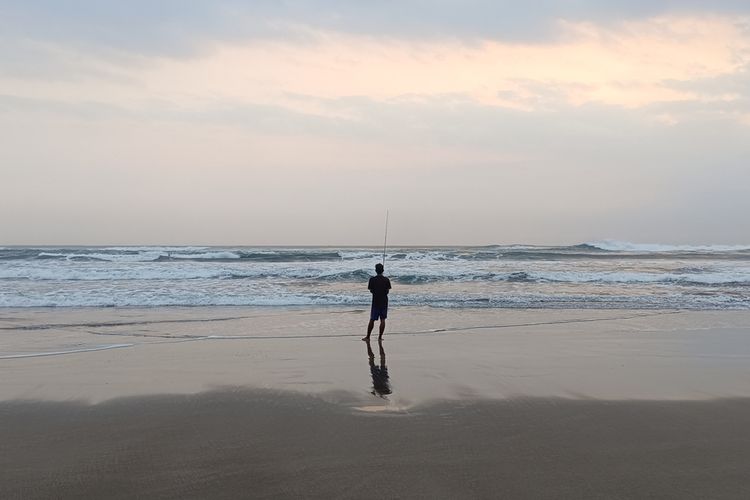 3 Wisatawan Tenggelam di Pantai Karangpapak Garut, Awalnya Saling Tolong