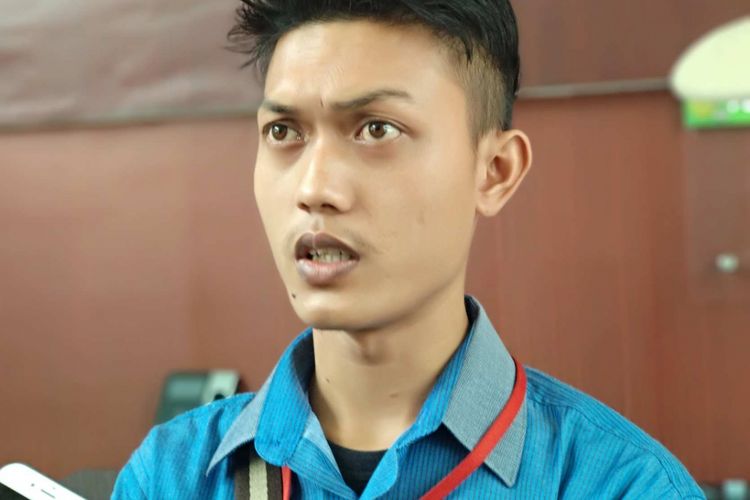 Herianto (23) korban salah tangkap dalam kasus pencurian sepeda motor hadir di Pengadilan Negeri Jakarta Selatan, Selasa (23/1/2018).