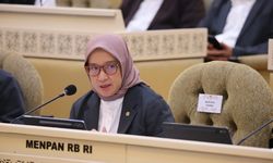 Pemerintah dan DPR Sepakati Pengangkatan CASN 2024, Termasuk Tenaga Non-ASN