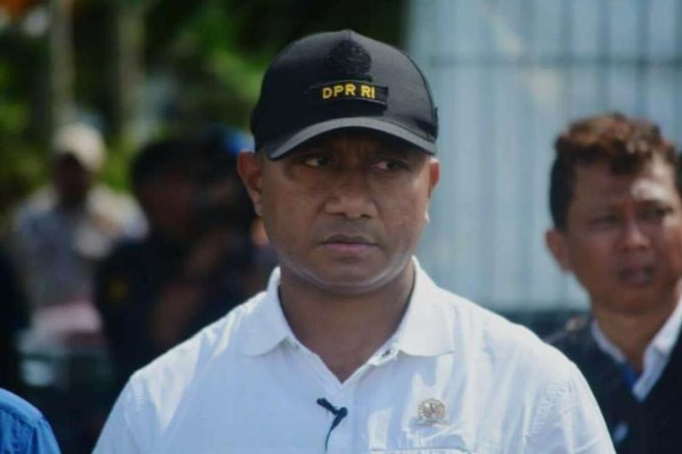 Anggota Komisi I DPR RI Bidang Pertananan, Yan Permenas Mandenas