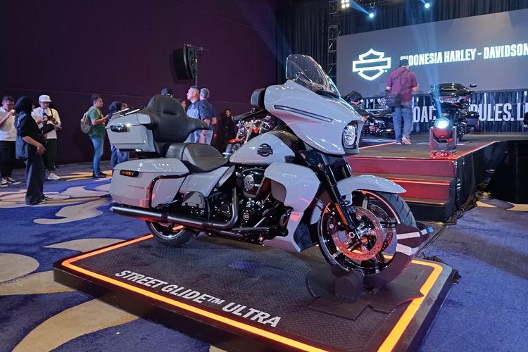 Street Glide Ultra 2025: Motor Touring Mewah Harley-Davidson