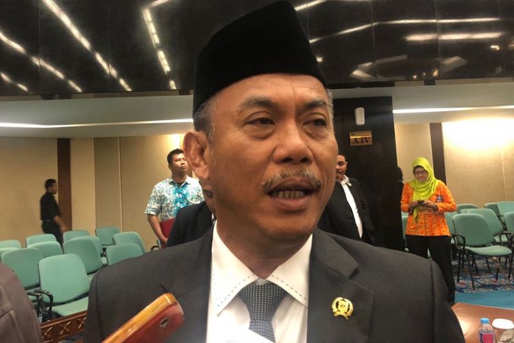 Ketua DPRD DKI Jakarta Prasetio Edi Marsudi usai memimpin rapat paripurna di DPRD DKI Jakarta, Senin (27/8/2018). 