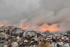 Kebakaran TPA Kopi Luhur Cirebon Diduga karena Aktivitas Bakar Sampah