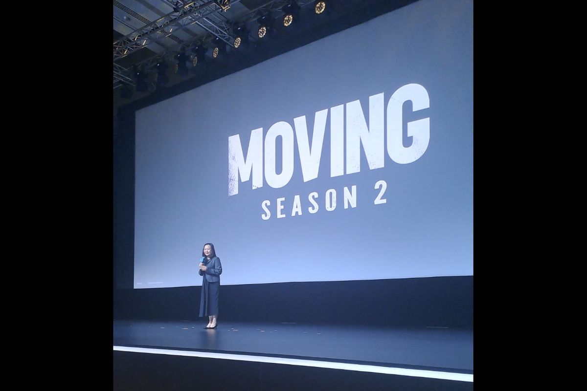 Dalam Disney APAC Content Showcase, Kamis (22/11/2024), Carol Choi, Executive Vice President of Original Content Strategy, The Walt Disney Company Asia Pacific, menyampaikan kabar tentang Moving Season 2.