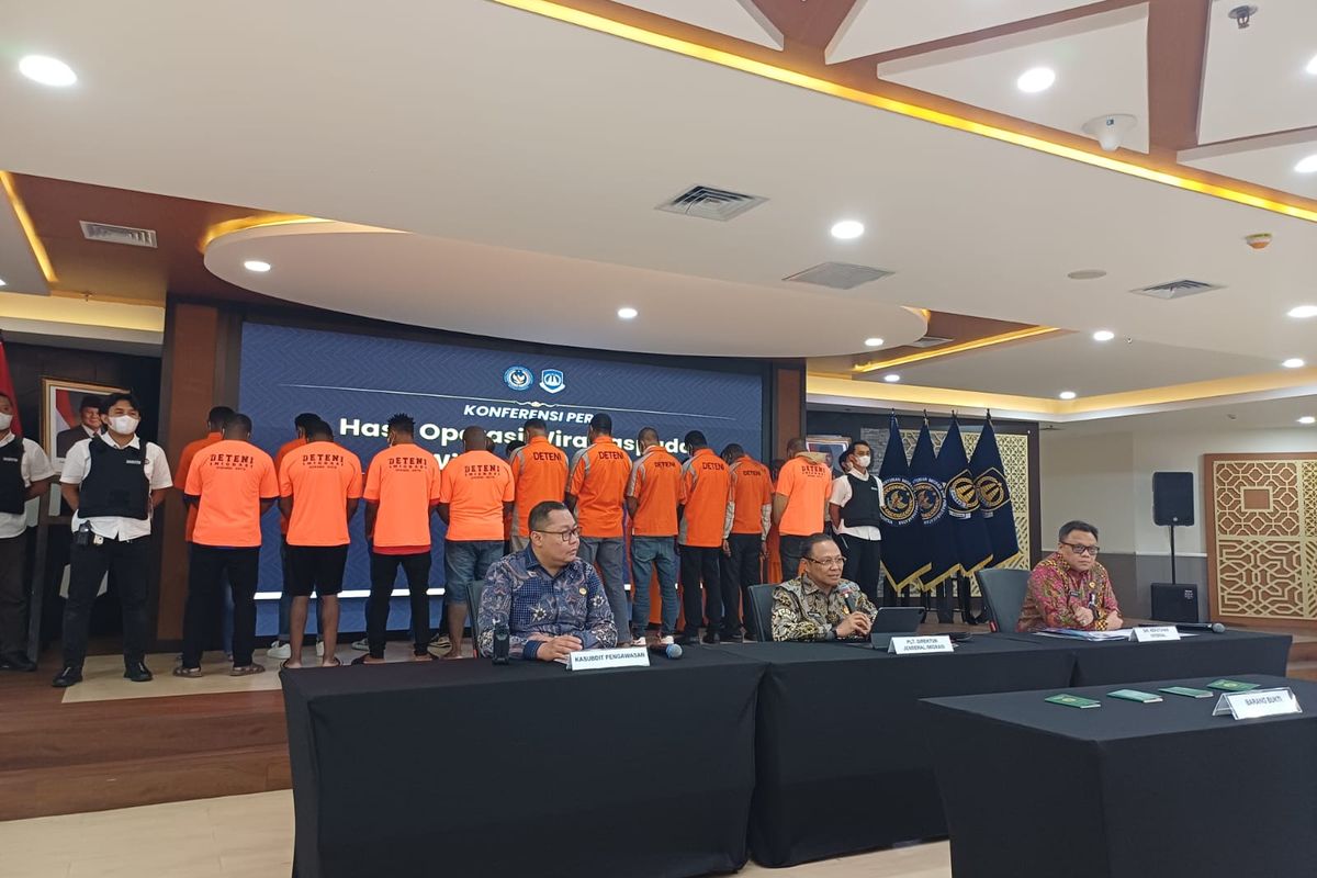 Imigrasi Tangkap 170 WNA yang Tak Punya Izin Perjalanan dan Pakai Visa Investor Fiktif