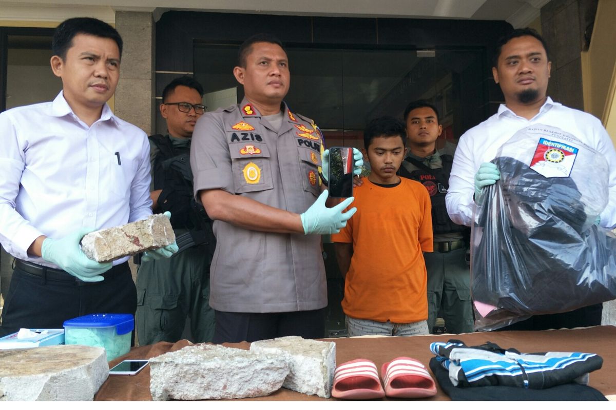 Press Conference kasus pembunuhan karyawan pemotong ayam, di Polres Depok, Jumat (30/8/2019).