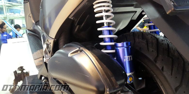 Shockbreaker RTX pada Yamaha NMAX edisi terbatas