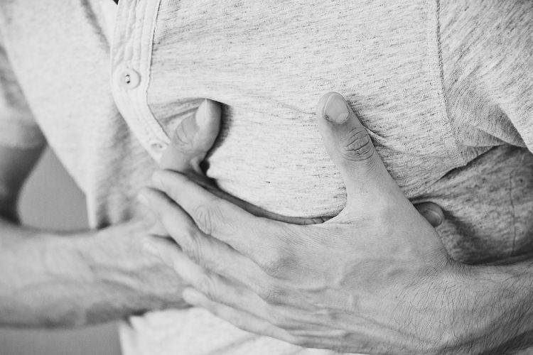 Ilustrasi jantung sakit. Tanda-tanda sakit jantung bisa berbeda-beda tergantung dapat penyebabnya. Namun, gejalanya secara umum, seperti jantung berdebar kencang.