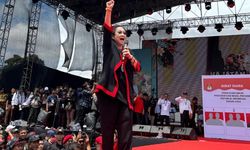 Hajatan Rakyat di Bandung, Megawati Ajak Warga Jabar Jaga Demokrasi
