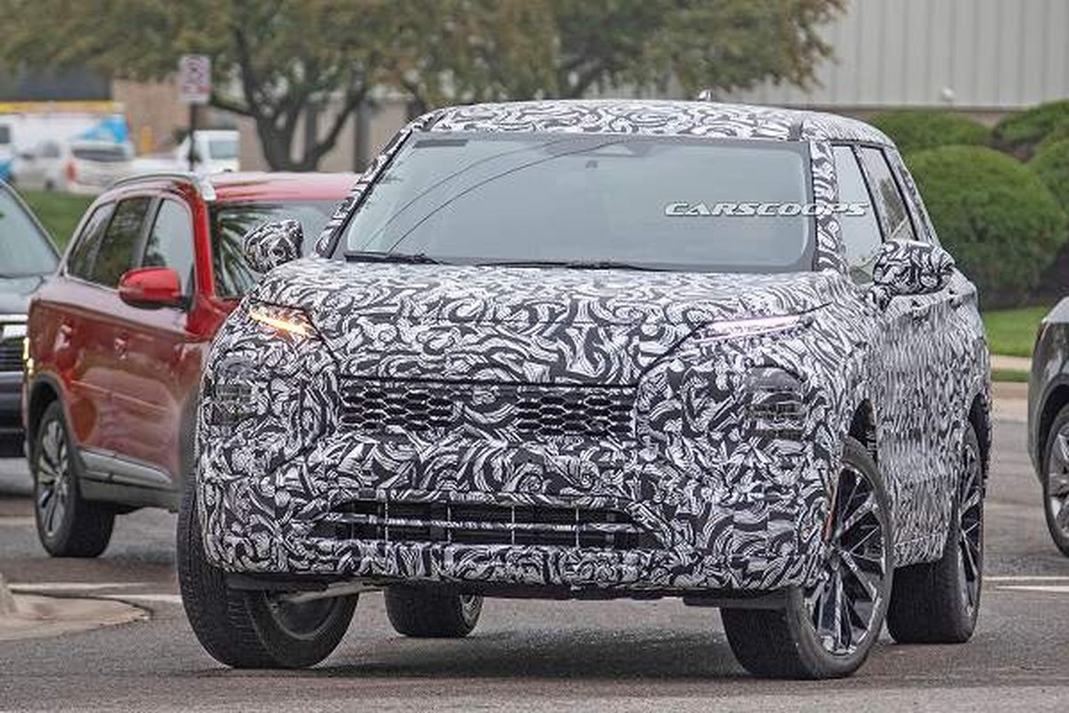 Beredar spyshot Mitsubishi Outlander Sport generasi baru.