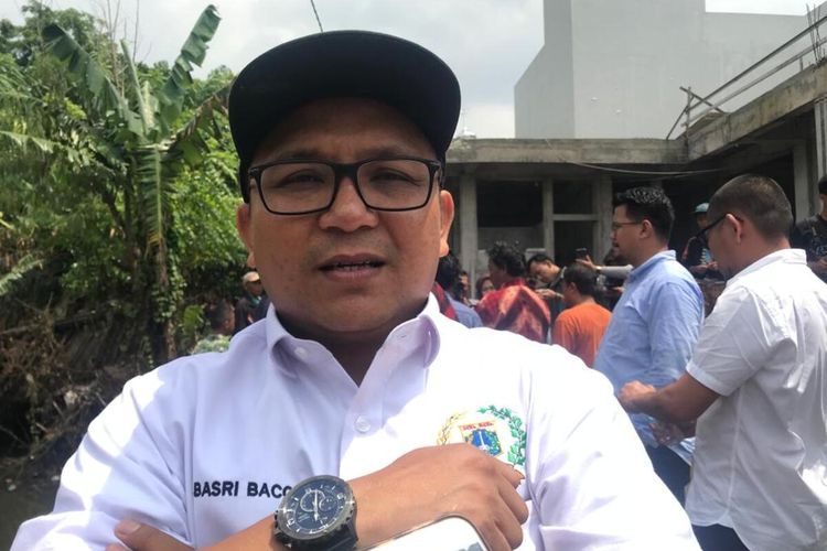Ketua Fraksi Golkar DPRD DKI Jakarta Basri Baco, di Semanan, Kalideres, Jakarta Barat, Selasa (7/1/2020)