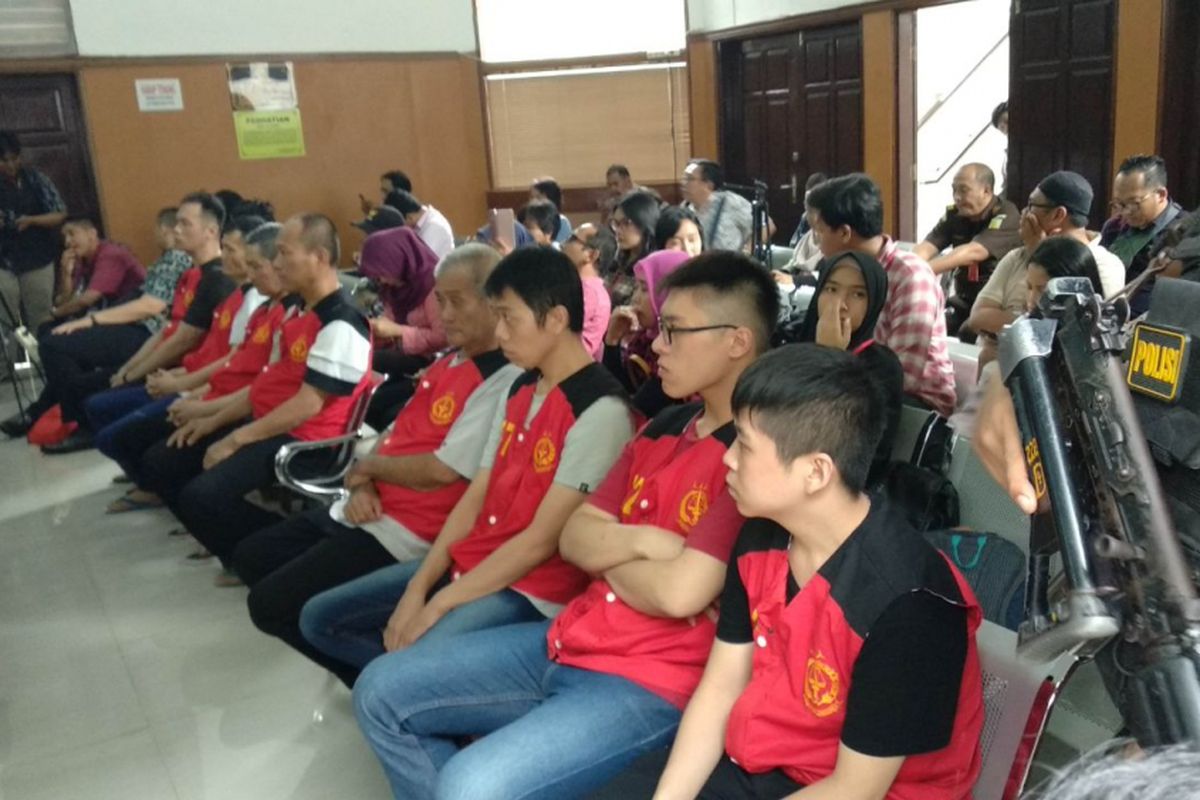 Sidang delapan terdakwa penyelundup 1 ton sabu-sabu ditunda, Kamis (19/4/2018)