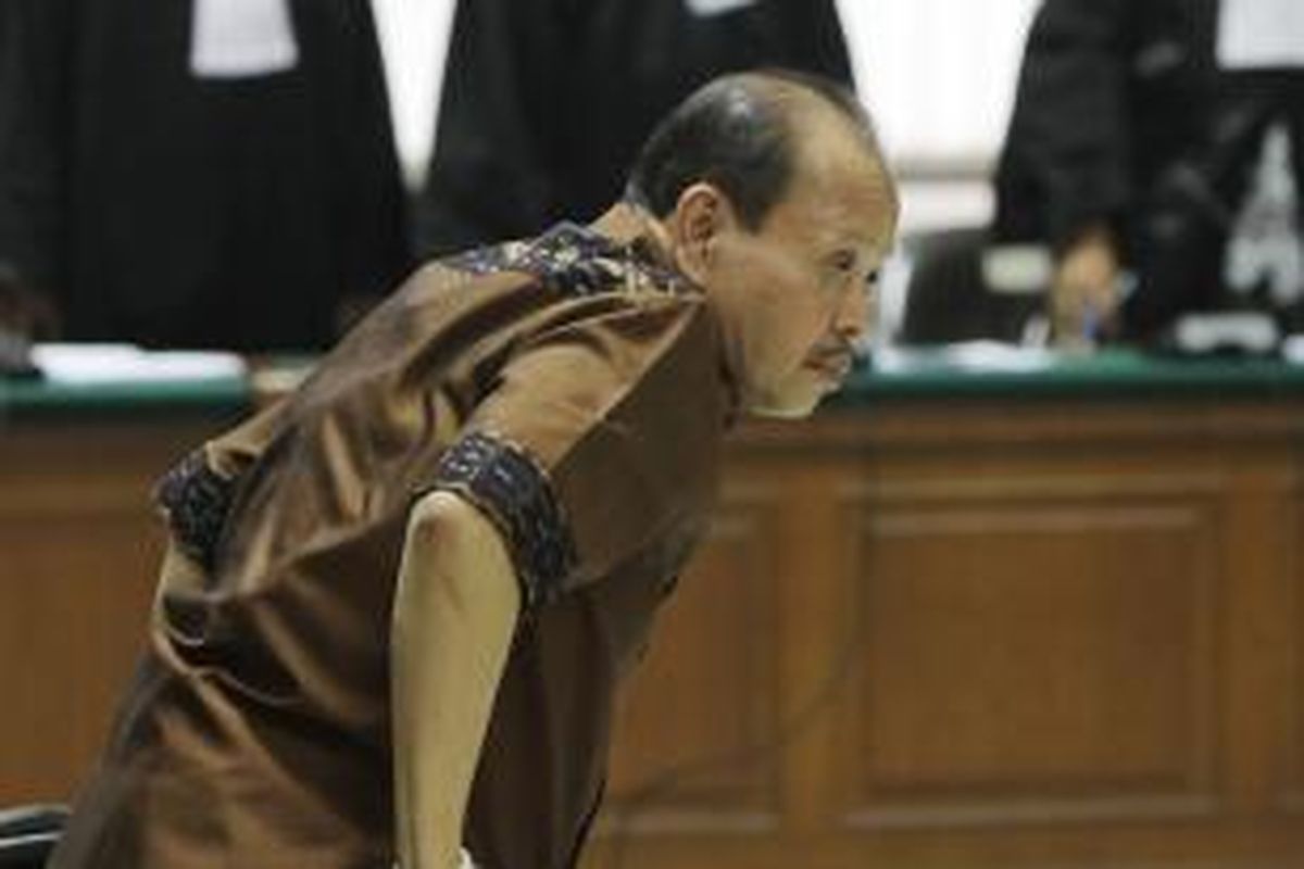 Mantan Ketua Komisi VII DPR Sutan Bhatoegana menjalani sidang di Pengadilan Tipikor, Jakarta Selatan, dengan agenda pembacaan putusan, rabu (19/8/2015).