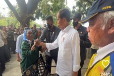 Sambil Pegang Tangan Jokowi, Ibu di Manado Menangis dan Curhat Tak Mampu Bayar Kuliah Anaknya