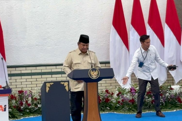 Prabowo Hadiri Peresmian Renovasi Cagar Budaya Stasiun Semarang Tawang