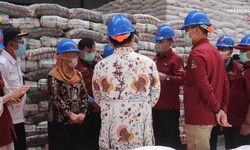 Perkuat Ketahanan Sosial KPM Selama Pandemi, Kemensos Kembali Salurkan BSB 