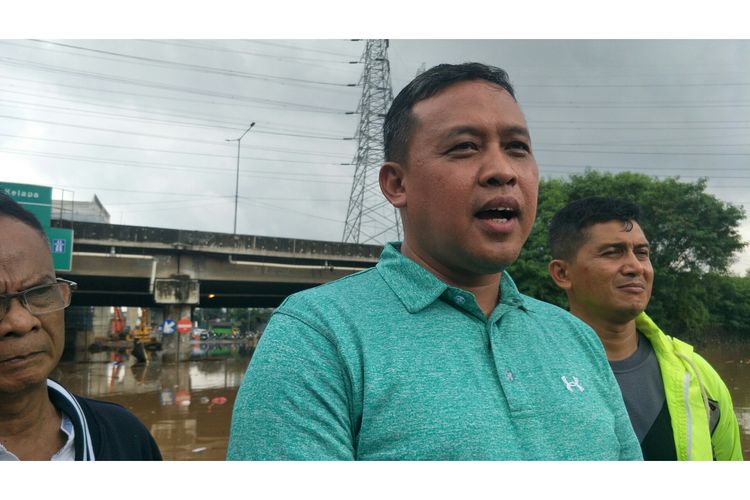 Wakil Wali Kota Bekasi, Tri Adhianto saat ditemui di Underpass Tol Jorr Kalimalang, Selasa (25/2/2020).