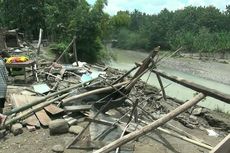 Satu Rumah Hanyut akibat Tebing Sungai Longsor di Boyolali