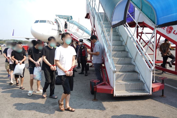 92 WN China di Batam Ditangkap Terkait Sindikat Penipuan Investasi di Batam