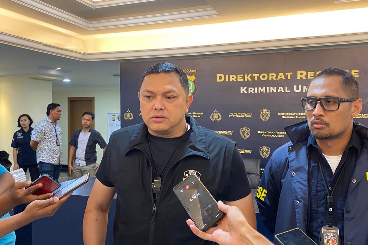 Direktur Reserse Kriminal Umum Polda Metro Jaya Kombes Hengki Haryadi di Mapolda Metro Jaya, Jumat (17/11/2023). 