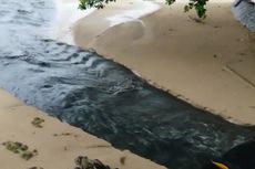 Pantai di Carita Tercemar Aliran Sungai Berwarna Hitam, Begini Penjelasan Camat