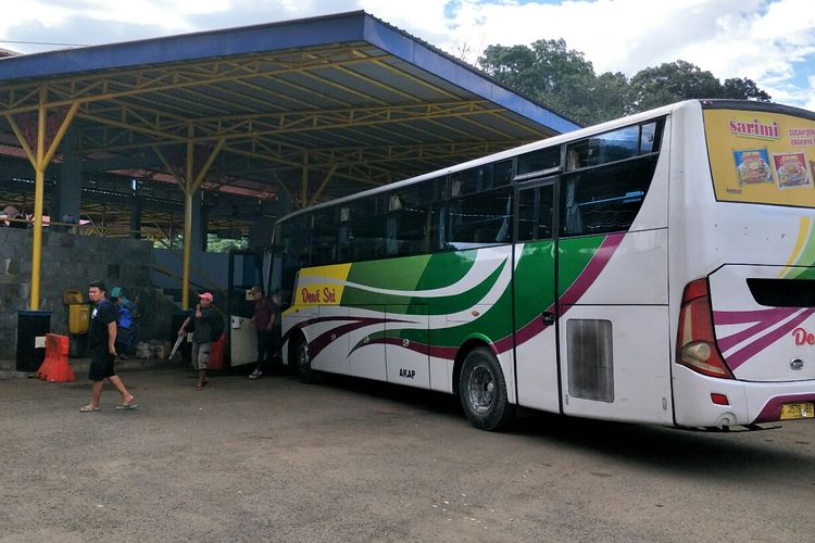 Terminal Jatijajar, Tapos, Depok, Selasa (28/5/2019).