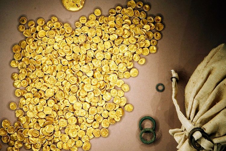 Koin emas yang dipamerkan di sebuah museum Manching, Jemarn, telah dicuri oleh penjahat terorganisir yang hanya butuh waktu 9 menit tanpa membunyikan alarm.