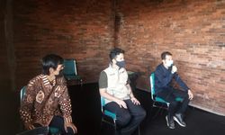 Masyarakat Diharapkan Dapat Informasi Utuh Terkait Upaya Pemprov Jatim Kawal Bansos