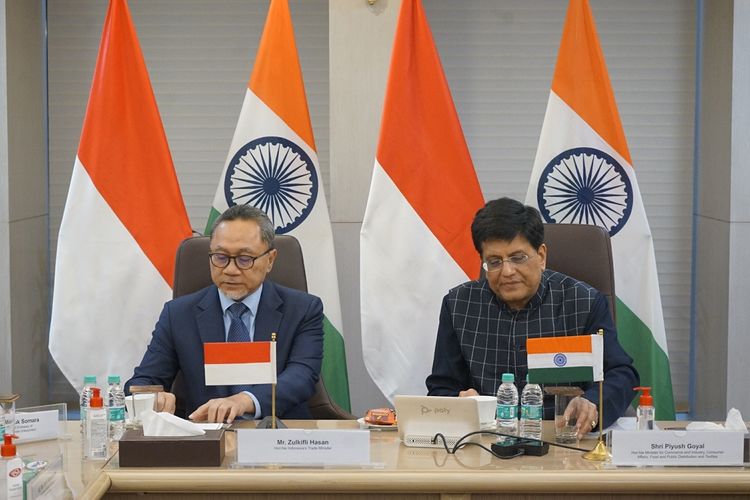 Menteri  Perdagangan (Mendag) Zulkifli Hasan bertemu Menteri Perdagangan dan Industri India Piyush Goyal untuk membahas penguatan kerja sama di lima sektor di New Delhi, India, Selasa (14/3/2023).
