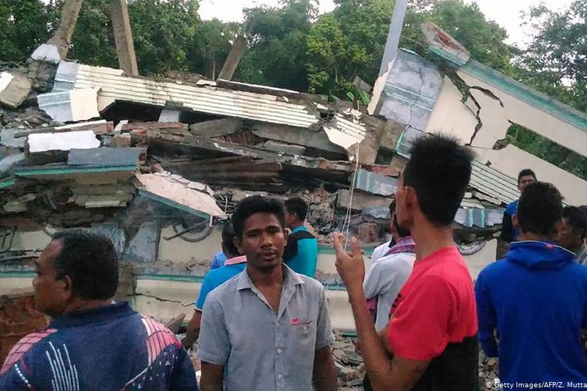 The aftermath of the 2004 earthquake and tsunami that hit Aceh, Indonesia and other countries around the Indian Ocean