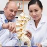 4 Gaya Hidup Sehat untuk Cegah Osteoporosis, Apa Saja? 