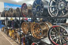 Warga di Lebak Iuran Bangun Rumah Nenek yang Tidak Layak Huni