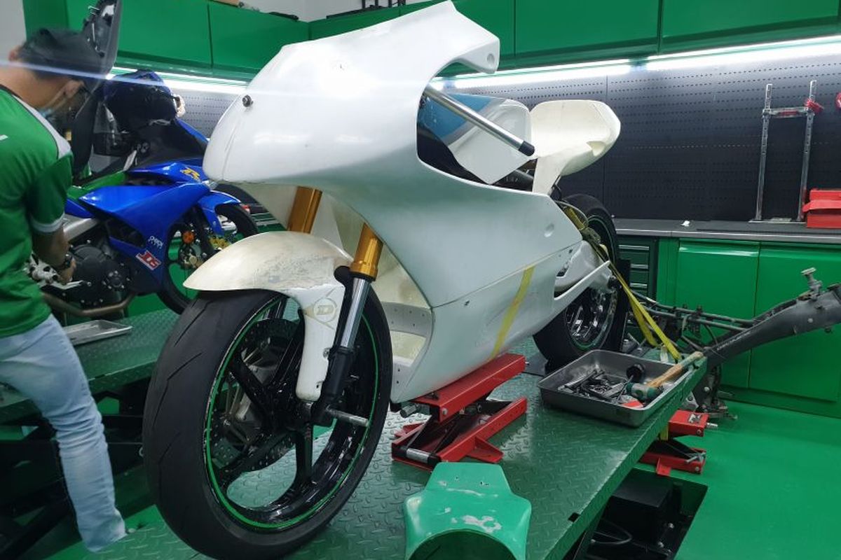 Prototipe motor balap Moto3 dari basis Yamaha Y15ZR alias MX King