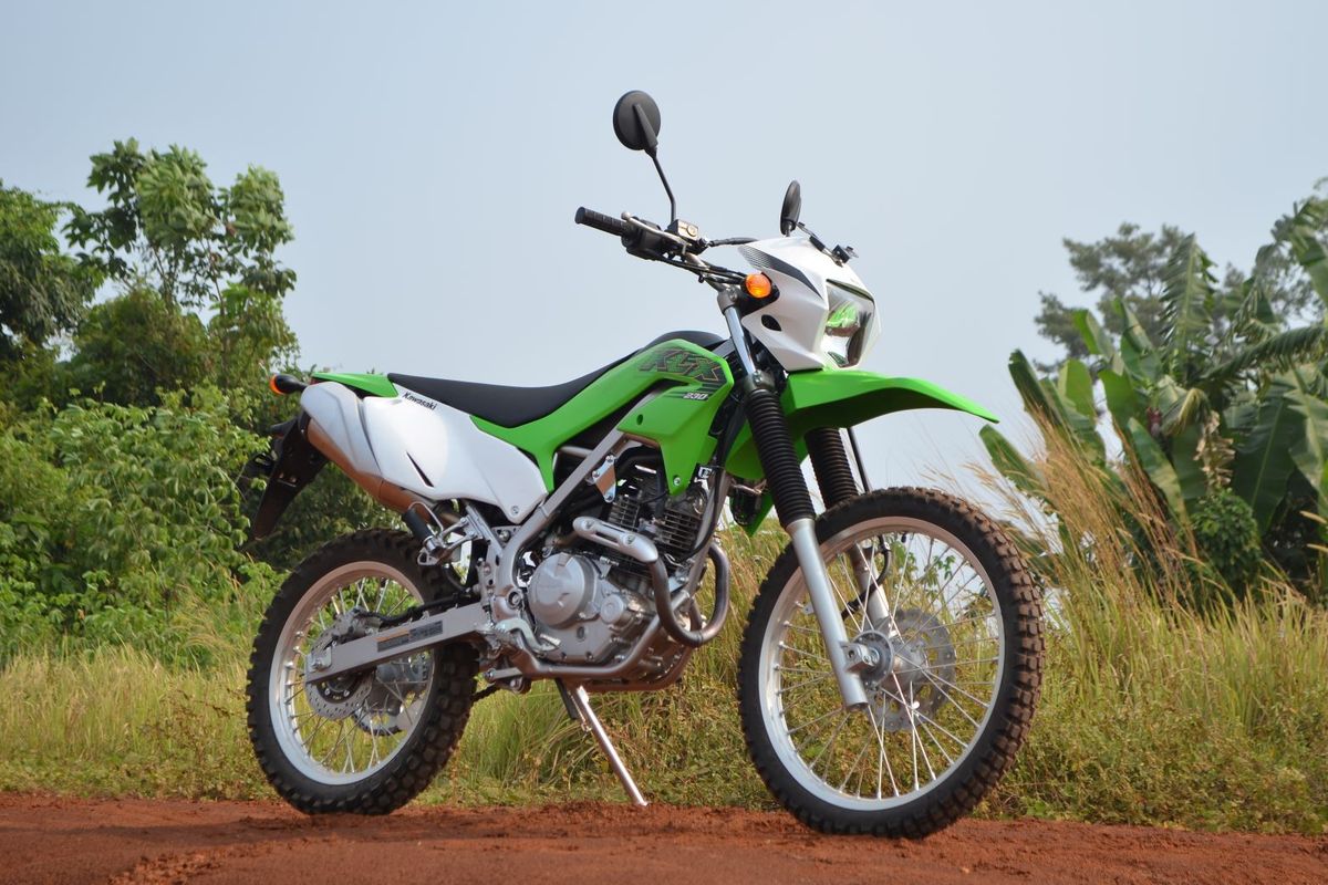 Kawasaki KLX 230