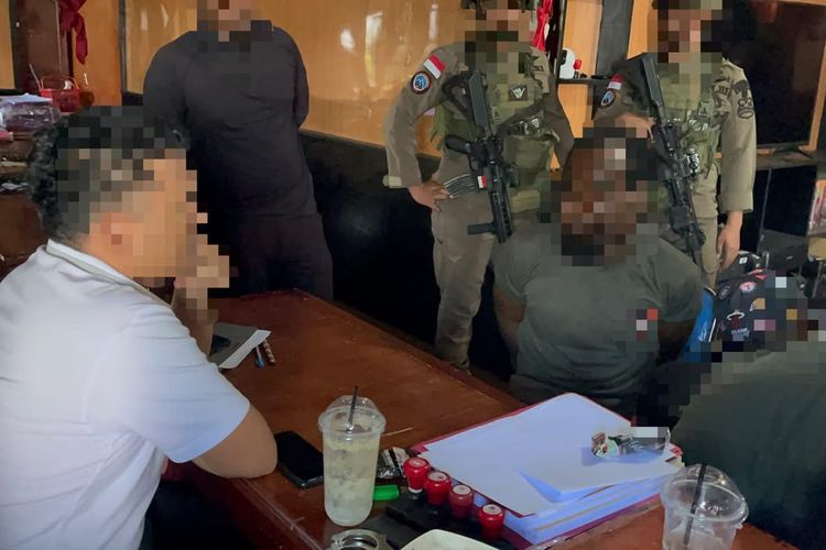 Satgas Damai Cartenz Bekuk Buron Kasus Penganiayaan-Pemerkosaan Berat di Puncak Jaya