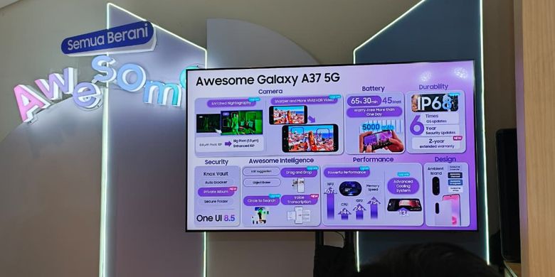 Spesifikasi dan fitur unggulan Galaxy A37 dalam acara Hands-On Samsung Galaxy A37 5G di Teru, Kebayoran Baru, Jakarta Selatan, Kamis (9/4/2026).