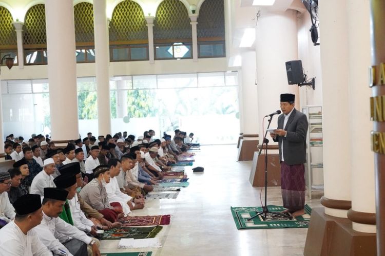 Sekda Kabupaten Kediri Mohammad Solikin menyampaikan pembukaan dari Bupati Kediri Hanindhito Himawan Pramana. 