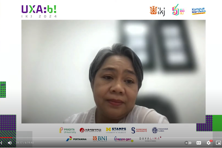 Rektor IKJ Indah Tjahjawulan dalam pembukaan seminar internasional bertema Seni, Kecerdasan Buatan, dan Masyarakat yang diadakan IKJ pada 1-2 Oktober 2024.