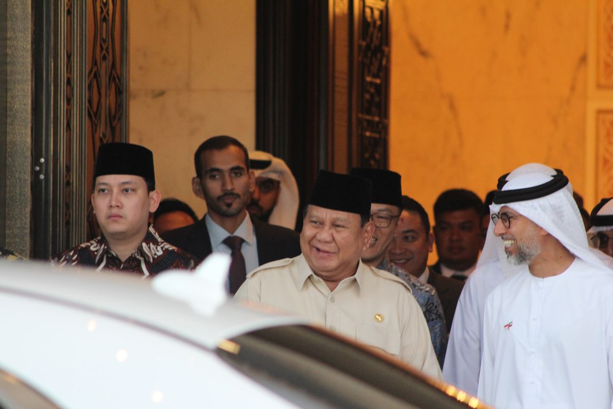 Presiden Prabowo Tiba di Abu Dhabi, Lawatan ke Timur Tengah Dimulai