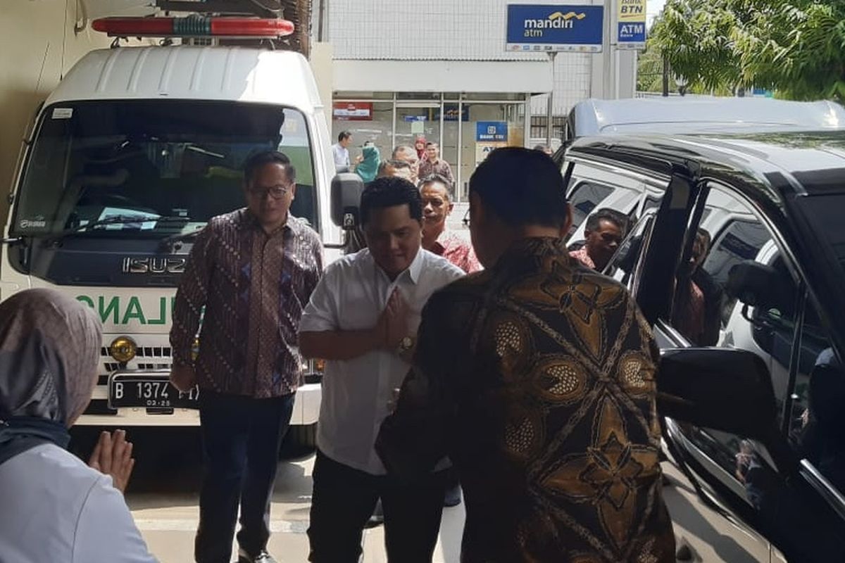 Menteri Badan Usaha Milik Negara (BUMN) Erick Thohir saat berkunjung ke Rumah Sakit Pertamina Jaya, Rabu (11/3/2020).