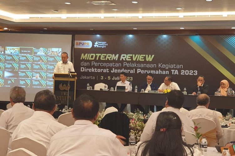 Foto : Konsultan Bedah Rumah Bakal Di-blacklist jika Kerja Sembarangan