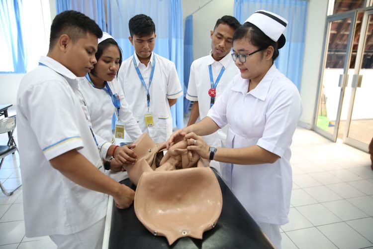 Program studi Keperawatan Universitas Kristen Krida Wacana (Ukrida).