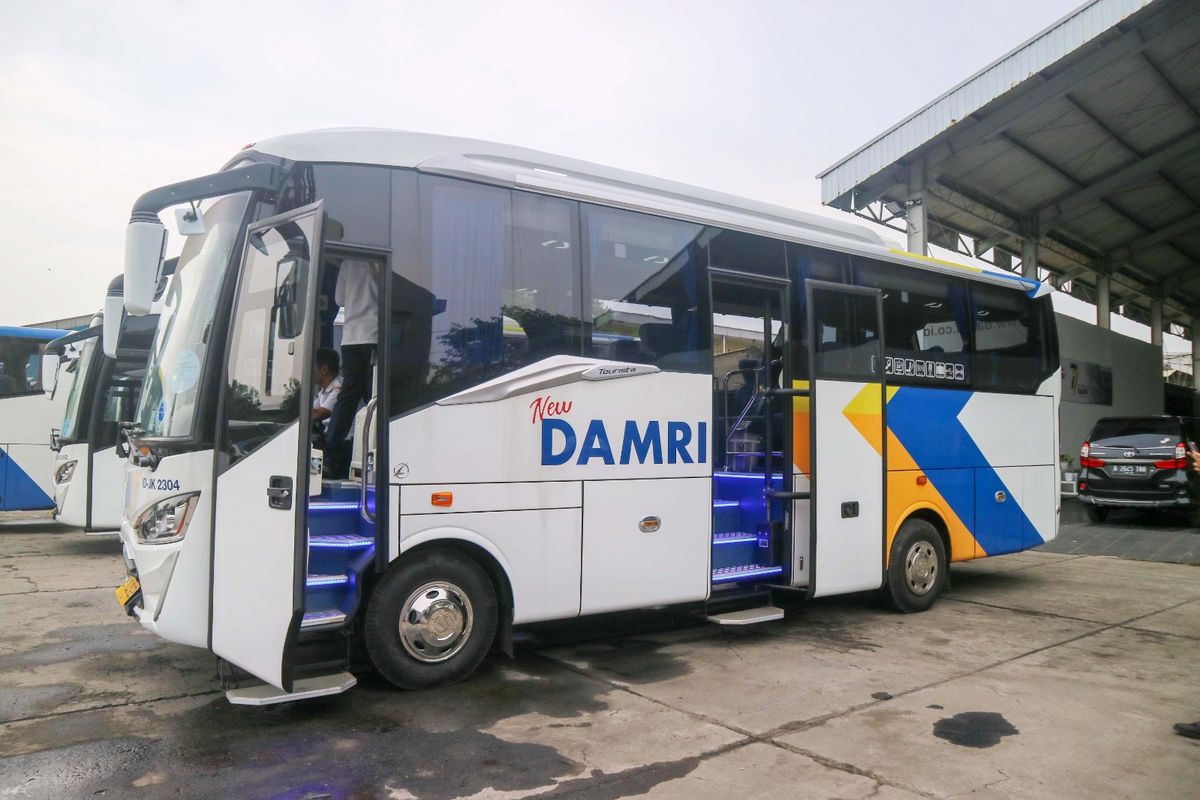 Bus bandara terbaru dari DAMRI